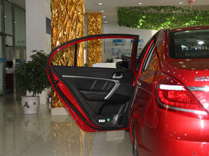 2016款三厢 1.5L 手动向上型 左后车门