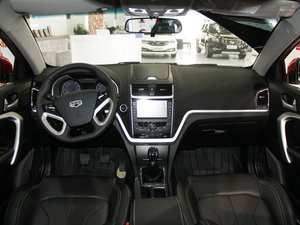 2016款三厢 1.5L 手动向上型 内饰全景