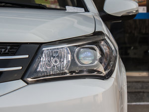 2016款1.5L 手动进取型 国IV 大灯