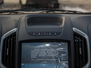 2016款1.5L 手动进取型 国IV 中控区