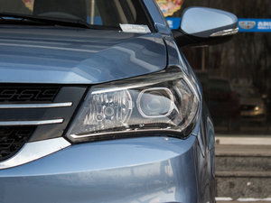 2016款1.5L 手动进取型 国V 大灯