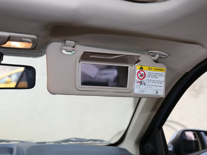 2016款1.5L 手动精英型 国V 空间座椅