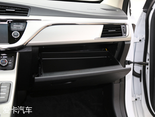 吉利汽車2016款帝豪GL