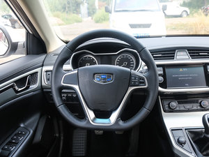 2016款1.3T 手动精英型 方向盘