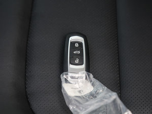 2016款1.3T 手动精英型 其它