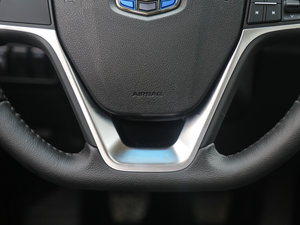 2016款1.8L 手动精英型 中控区
