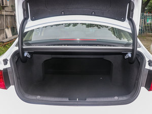 2016款1.3T DCT精英型 行李厢空间