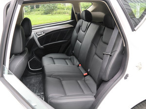 2016款1.8L 手动豪华型 后排座椅