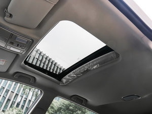 2016款1.8L 手动豪华型 空间座椅
