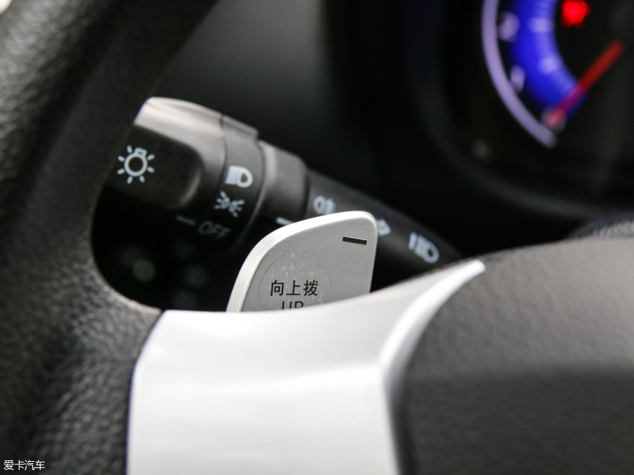 2016����؈���� 1.0L AMT��Ȥ��