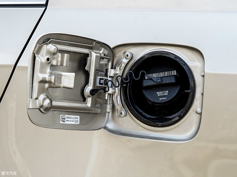 2017ۺ f(wn) 1.5L CVTϰ