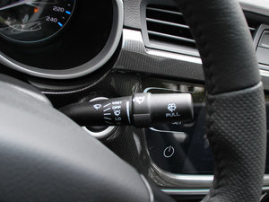 2017款百万款 1.5L CVT向上版 中控区