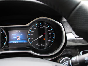 2017款百万款 1.5L CVT向上版 中控区