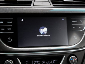 2017款百万款 1.3T CVT向上版 中控区