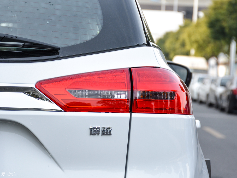 2017Խ 1.8TD Ԅ