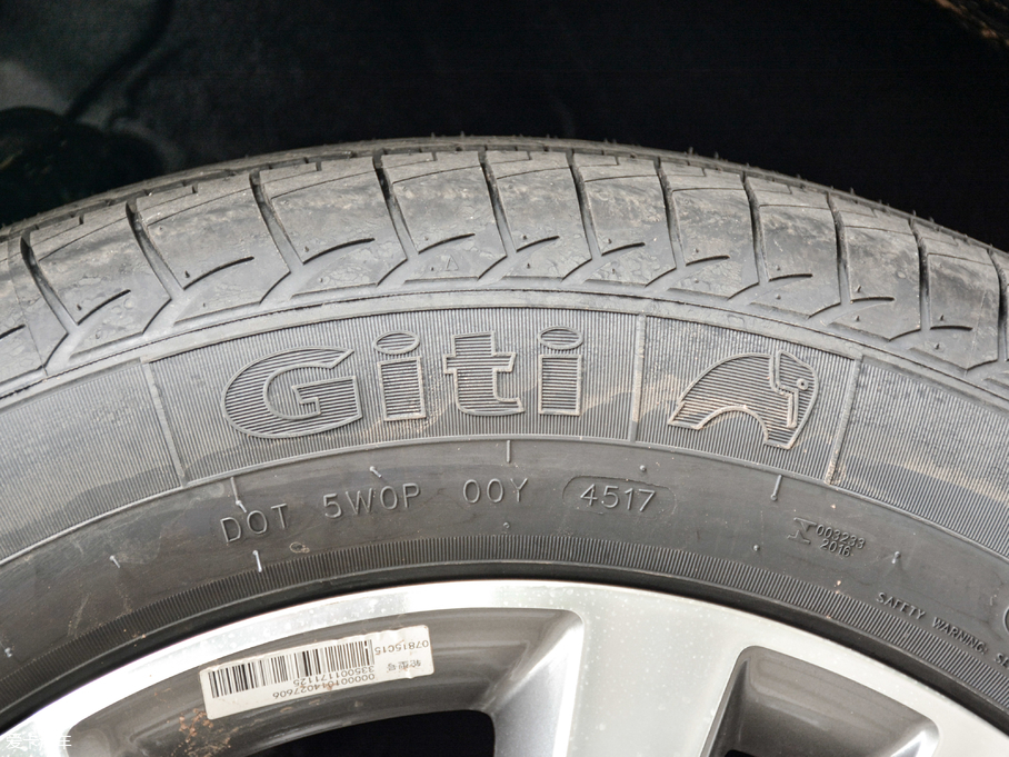 2017Խ 1.8TD Ԅ