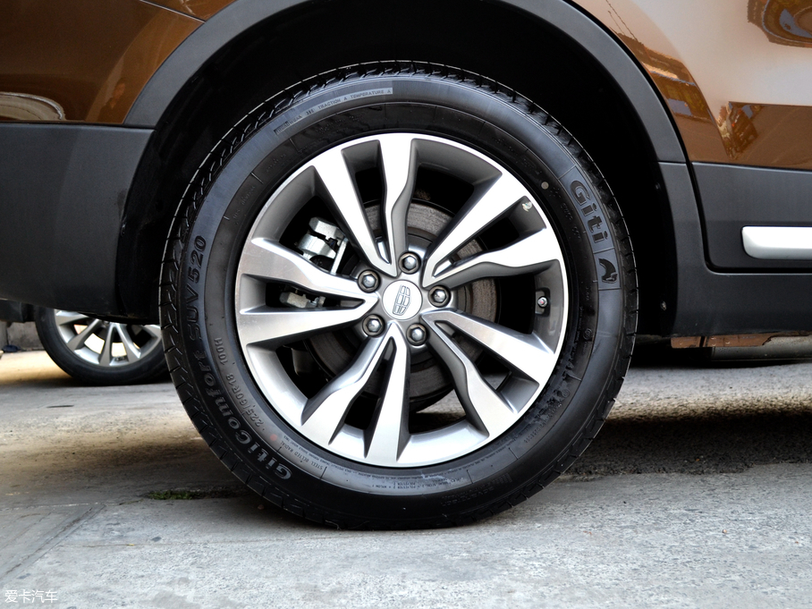 2017Խ 1.8TD ք