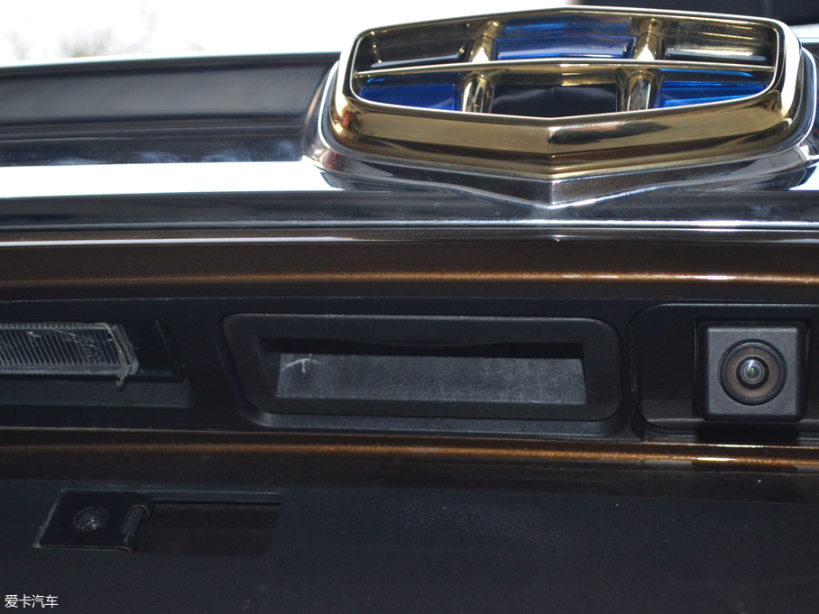 2017Խ 1.8TD ք