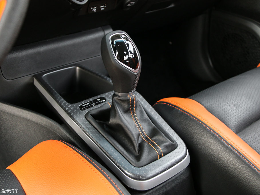 2017h(yun)X1 1.3L Ԅ(dng)Ұ