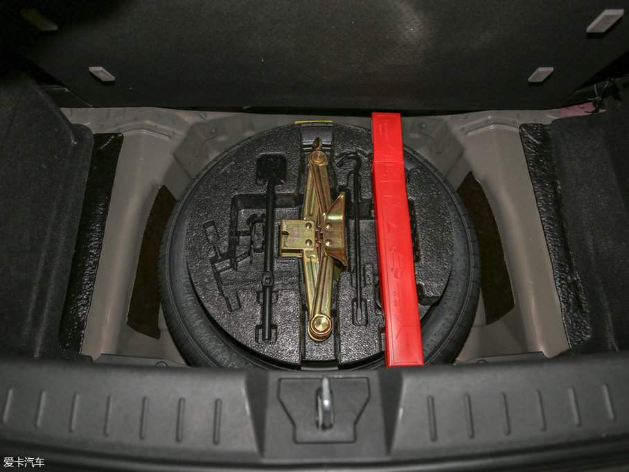 2017���h(yu��n)��X1 1.3L �Ԅ�(d��ng)��Ұ�