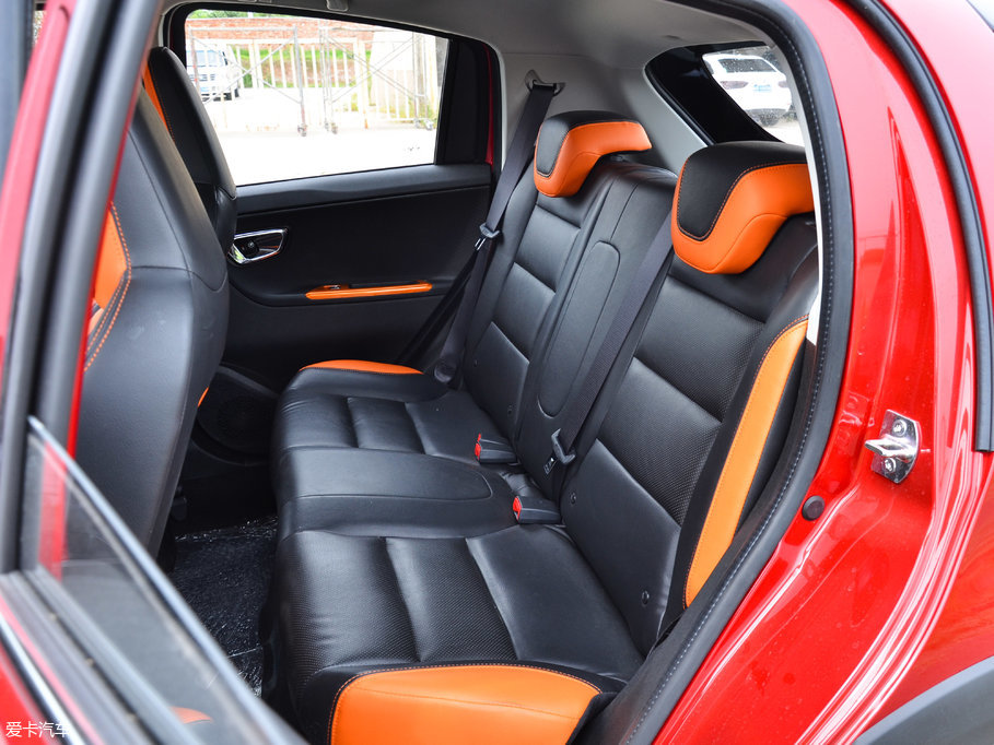 2017h(yun)X1 1.3L Ԅ(dng)Ұ