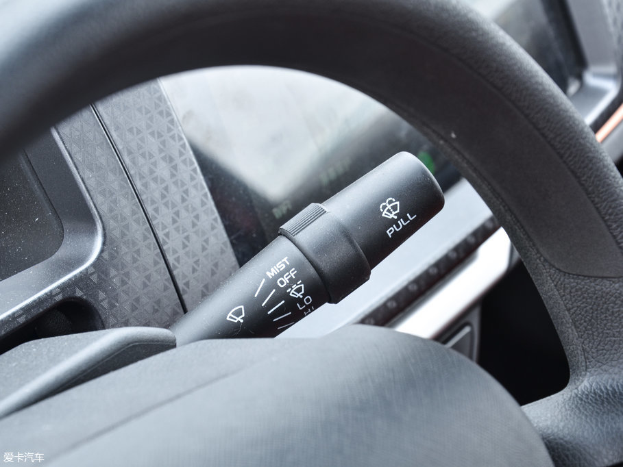 2017���h��X1 1.3L �Ԅ���Ұ�