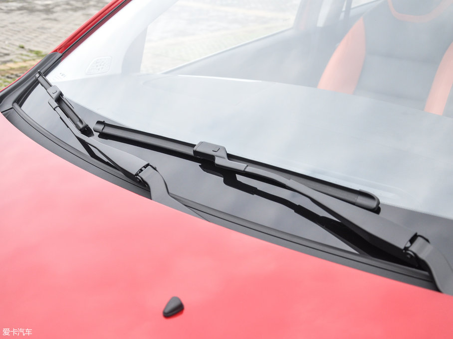 2017h(yun)X1 1.3L Ԅ(dng)Ȥ