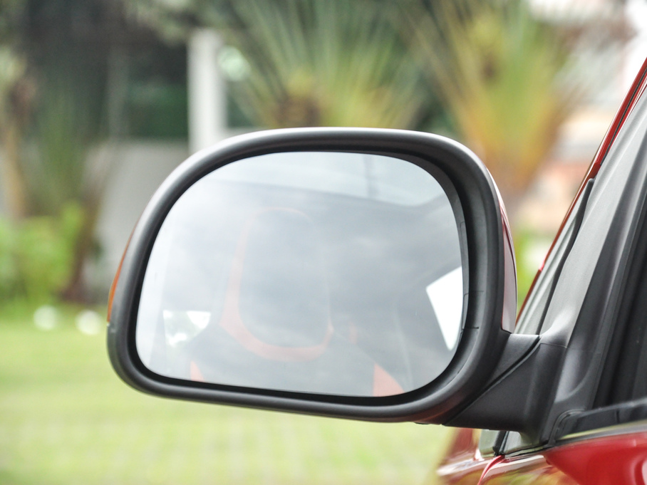 2017h(yun)X1 1.3L Ԅ(dng)Ȥ