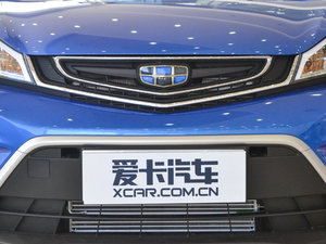 2017款1.3L 自动乐趣版 中网