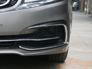 2017款1.8T 自动旗舰型 前雾灯