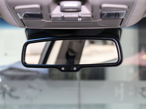 2017款1.8T 自动旗舰型 车内后视镜