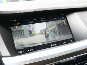 2017款1.8T 自动旗舰型 中控区