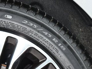 20171.8T ԄŞ 4G ݆̥ߴ