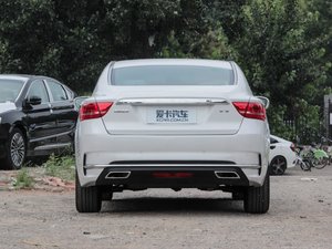 2017款1.8T 自动舒适型 正后	