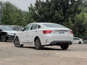2017款1.8T 自动舒适型 左后45度