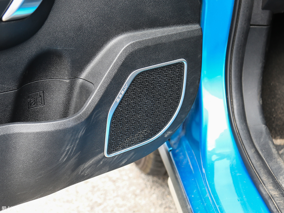 2017���h��X3 1.5L �Ԅ����F��