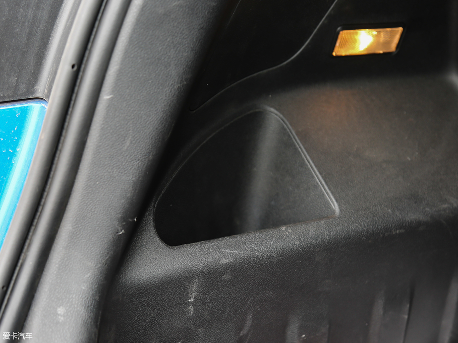 2017���h��X3 1.5L �Ԅ����F��