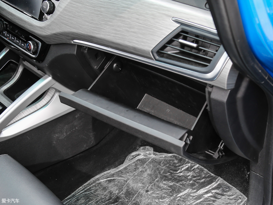 2017���h��X3 1.5L �Ԅ����F��