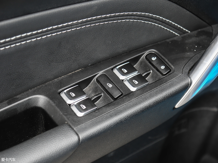 2017���h��X3 1.5L �Ԅ����F��