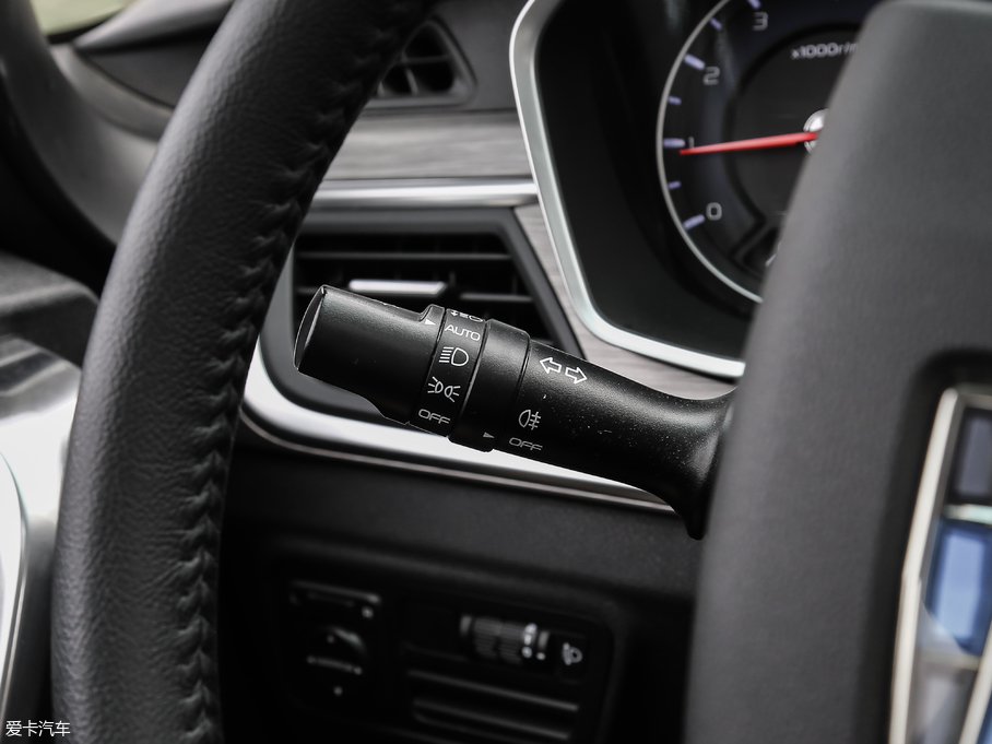 2017���h��X3 1.5L �Ԅ����F��