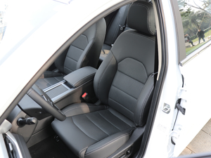 20181.5L CVT ʻ