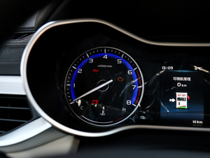 2018款1.5L 手动豪华型 中控区