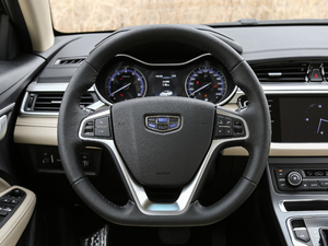 2018款1.5L CVT豪华型 方向盘