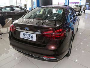 2018款1.5L CVT向上互联版 整体外观