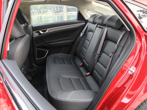 2018款1.4T 手动精英智联型 后排座椅