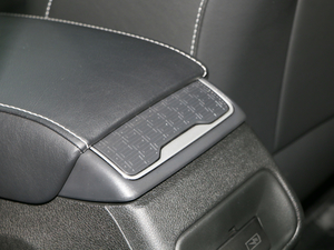 2018款1.4T 手动精英智联型 空间座椅