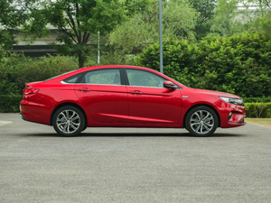 2018款1.4T 自动尊贵智联型 整体外观