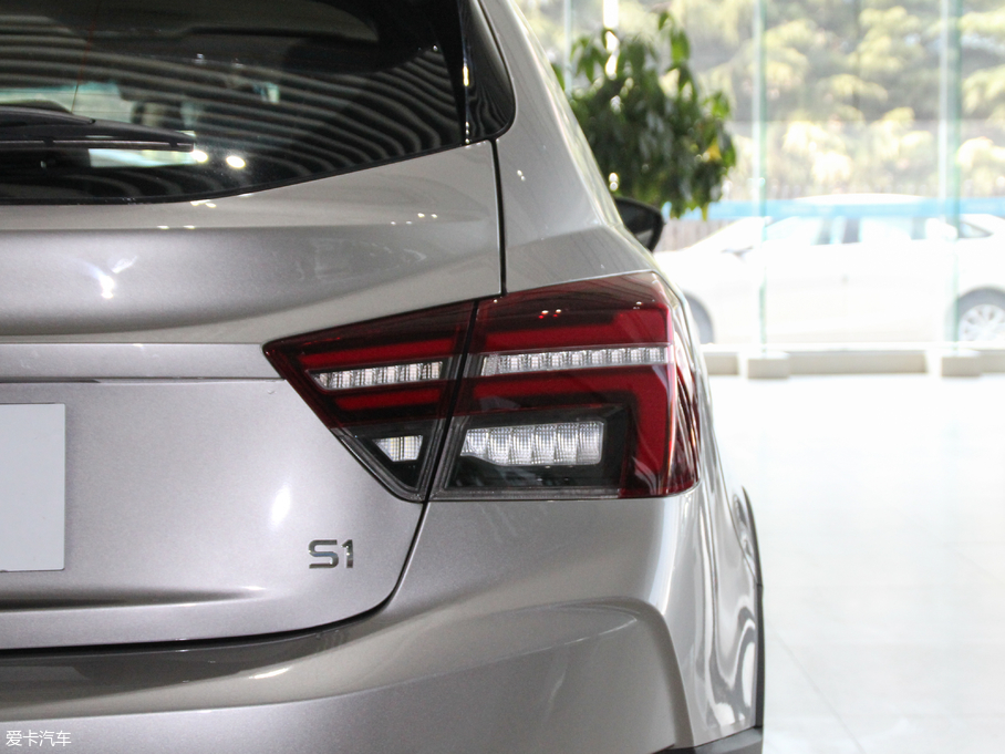 2018h(yun)S1 1.4T Ԅh