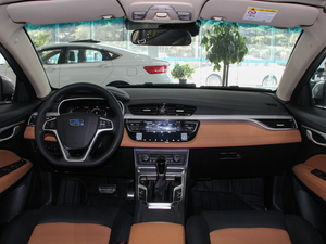 2018款1.4T 自动锋享型 内饰全景