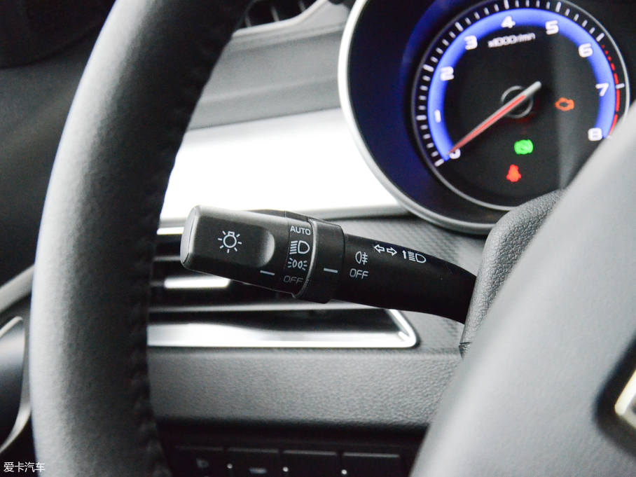 2018���h�� 1.5L �Ԅ����F��